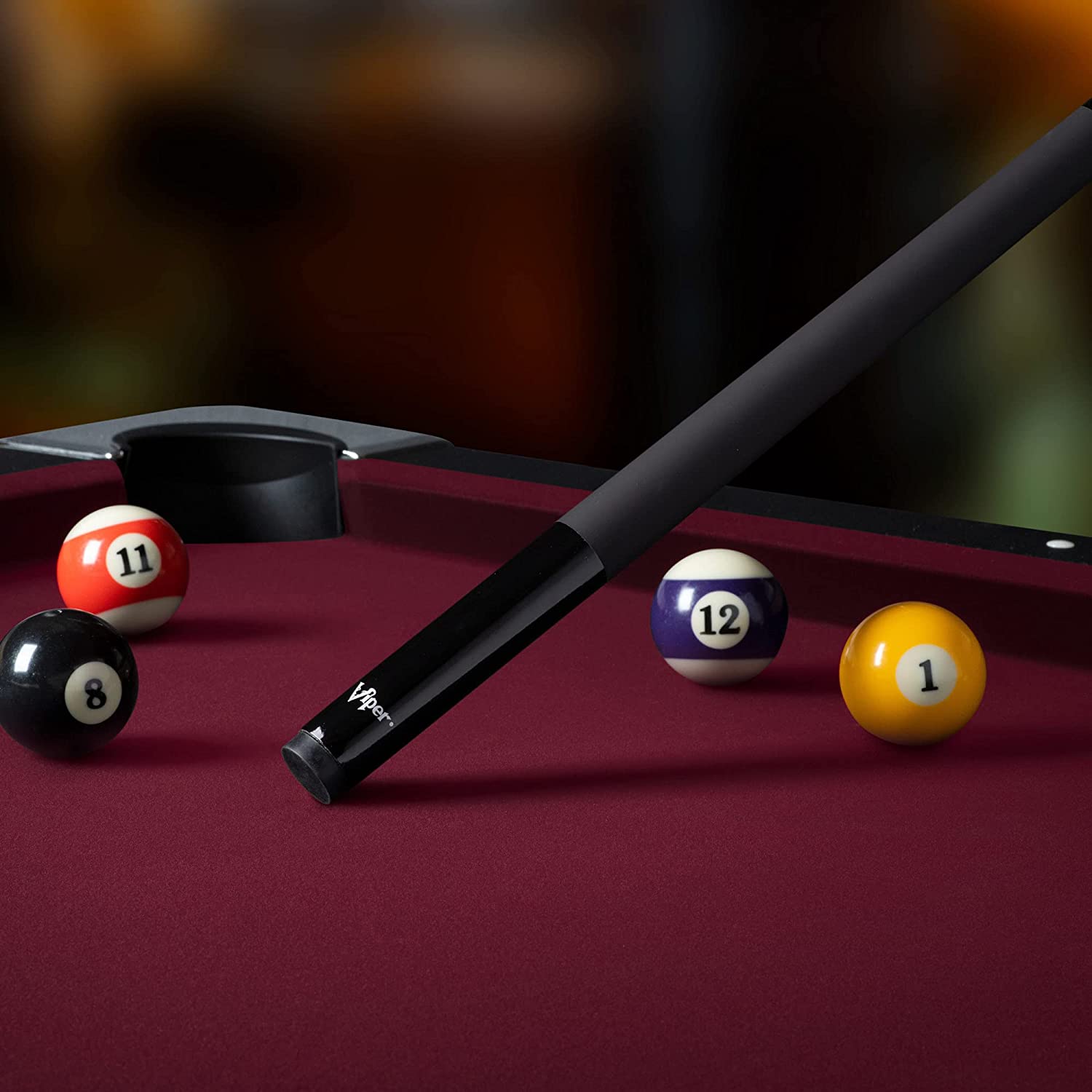 thumbnail image 2 of Viper Graphstrike 58" 2-Piece Fiberglass Graphite Pool Cue - Warp Proof Design 2 of 12